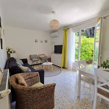 Les Micocouliers Maison Familiale 6 Pers Feriehus