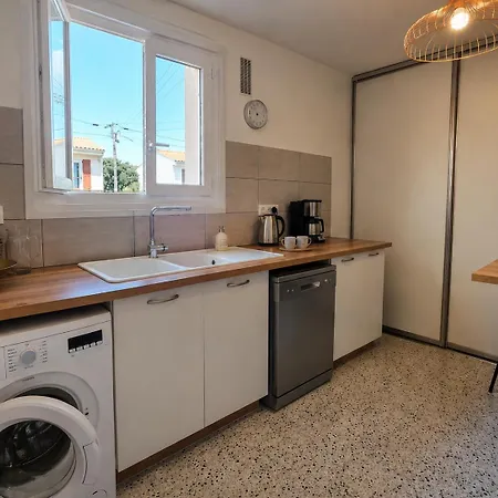 Дом отдыха Les Micocouliers Maison Familiale 6 Pers *